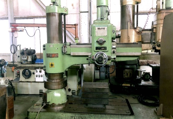 汎用ラジアルボール盤